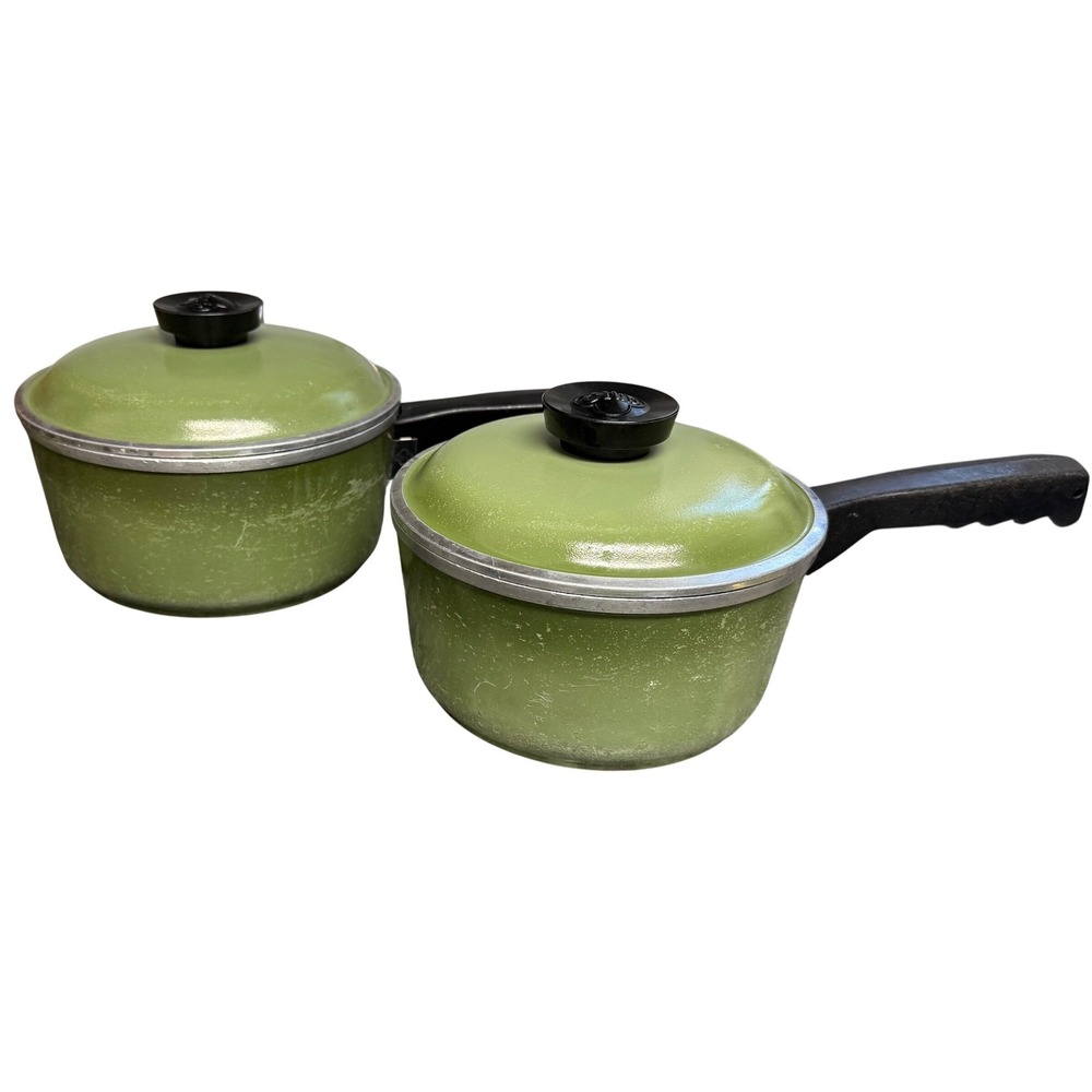 Vintage Club Aluminum Avocado Green Saucepan Set with Lids 2 Piece Retro MCM